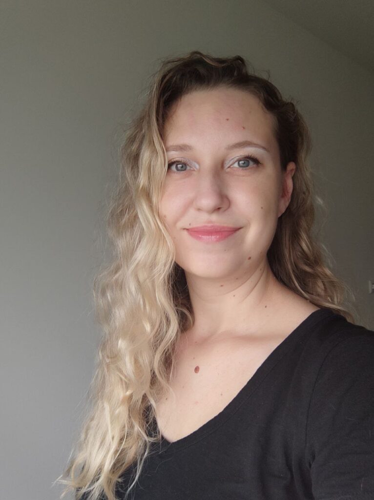 Anna Ponomarenko - UX/UI designer